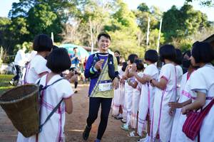 BIB: 2557
                            <button type="button" onclick="openModal(18991362)" class="btn btn-primary btn-sm float-right btn-popup" data-toggle="modal" data-target=".modal-high-quality">
                        <i class="fas fa-shopping-cart"></i> Add to Cart
                    </button>
                                            <button type="button" onclick="isThisMe(18991362, true)" class="btn btn-success btn-sm float-right btn-popup btn-isme hidden" data-toggle="tooltip" data-placement="bottom" title="นี่คือรูปของคุณใช่ไหม คลิกที่นี่เพื่อเอาเข้าอัลบั้ม">
                        <i class="fas fa-plus"></i> Add to album
                    </button>
                    <button type="button" onclick="isThisMe(18991362, false)" class="btn btn-warning btn-sm float-right btn-popup btn-isnotme hidden">
                        <i class="fas fa-ban"></i> Remove from album
                    </button>